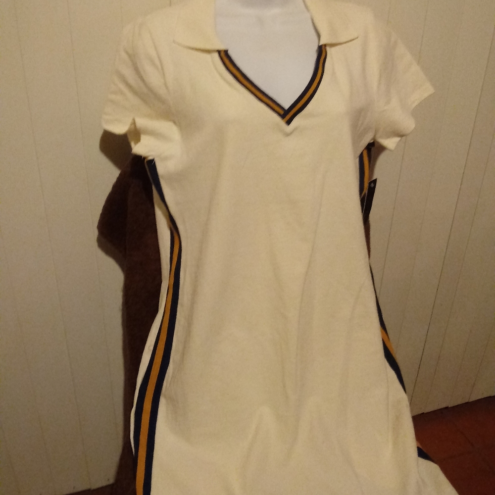 Sports V-neck w/collar Dress
